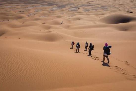 Camp Sahara Holidays Мхамид Екстериор снимка