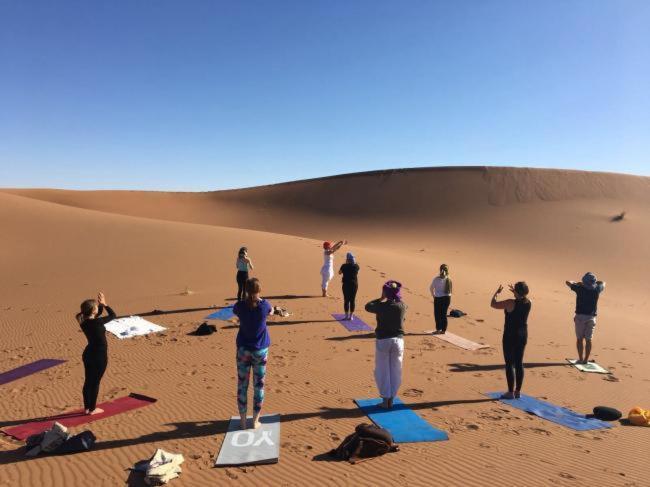 Camp Sahara Holidays Мхамид Екстериор снимка