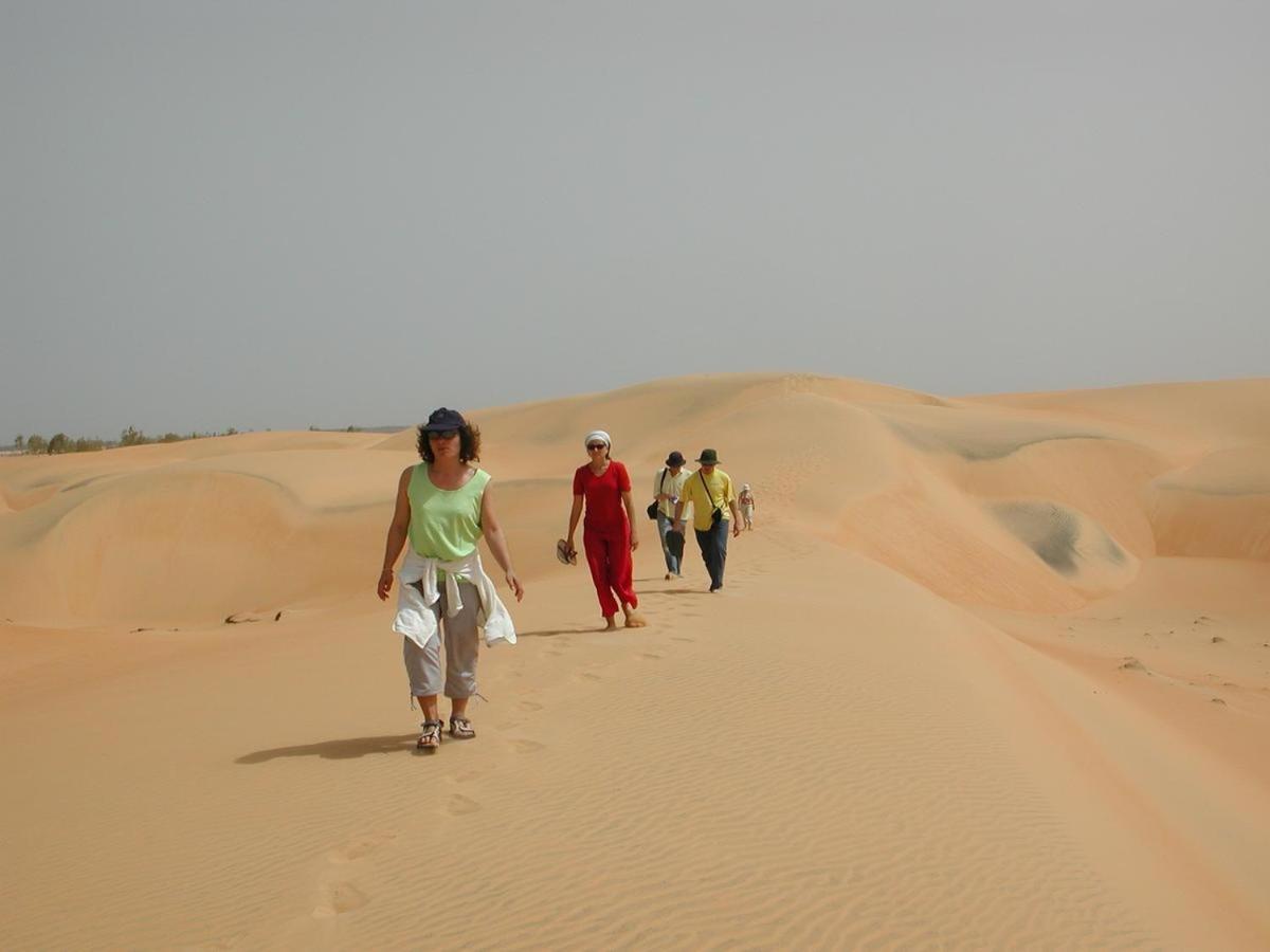 Camp Sahara Holidays Мхамид Екстериор снимка