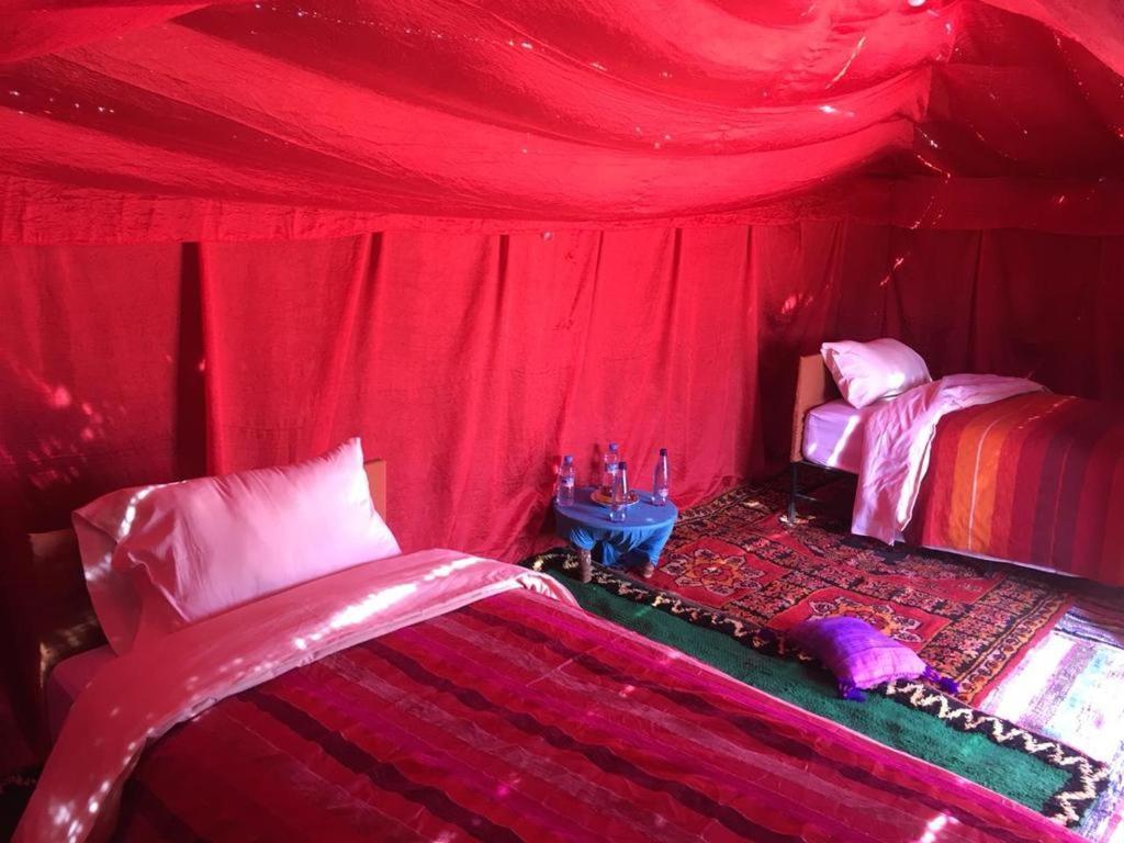 Camp Sahara Holidays Мхамид Екстериор снимка