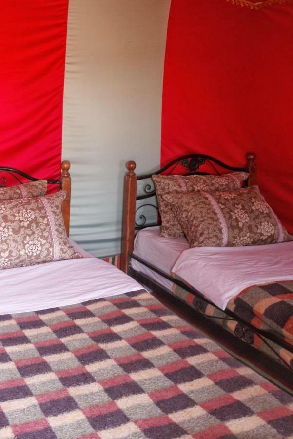 Camp Sahara Holidays Мхамид Екстериор снимка